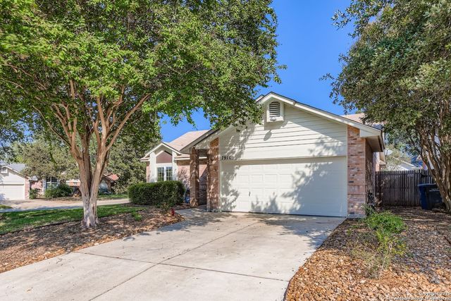 7914 Pine Manor, San Antonio, TX 78240