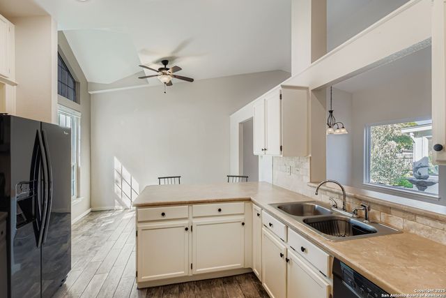 7914 Pine Manor, San Antonio, TX 78240