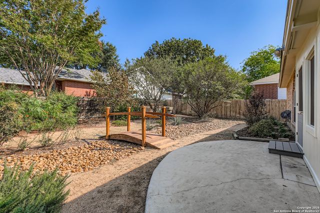 7914 Pine Manor, San Antonio, TX 78240