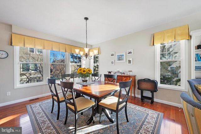 9 W SUMNER AVE, Long Beach Township, NJ 08008