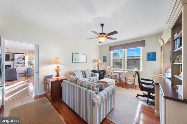 9 W SUMNER AVE, Long Beach Township, NJ 08008