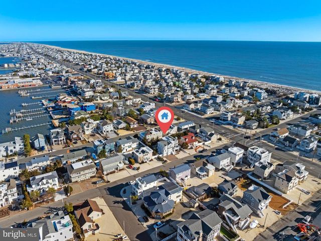 9 W SUMNER AVE, Long Beach Township, NJ 08008