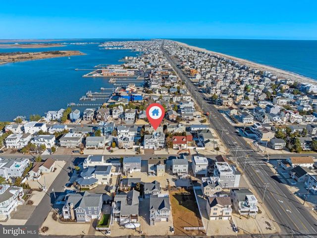 9 W SUMNER AVE, Long Beach Township, NJ 08008