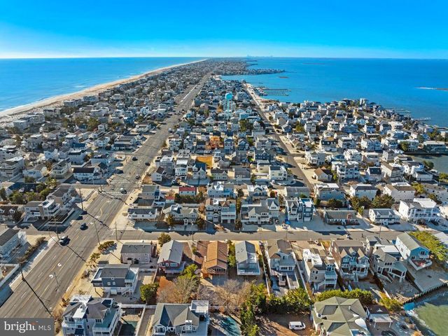 9 W SUMNER AVE, Long Beach Township, NJ 08008