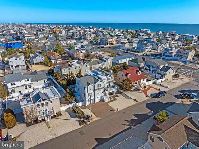 9 W SUMNER AVE, Long Beach Township, NJ 08008