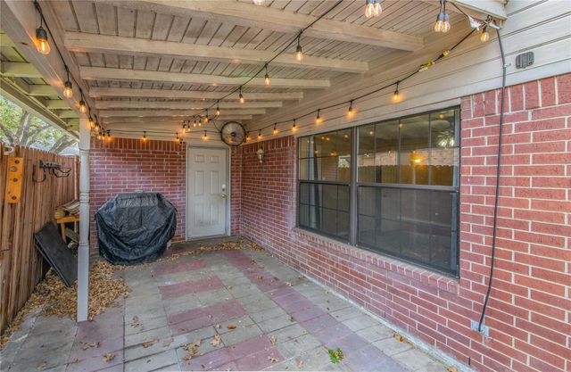 2022 Wilderland Circle, Bryan, TX 77807