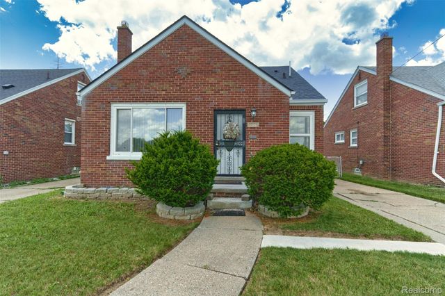 9325 Stahelin Avenue, Detroit, MI 48228