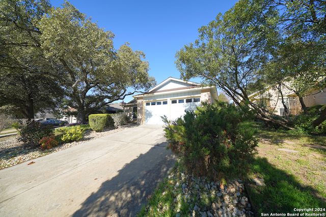 4211 COLONNEH TRL, San Antonio, TX 78218