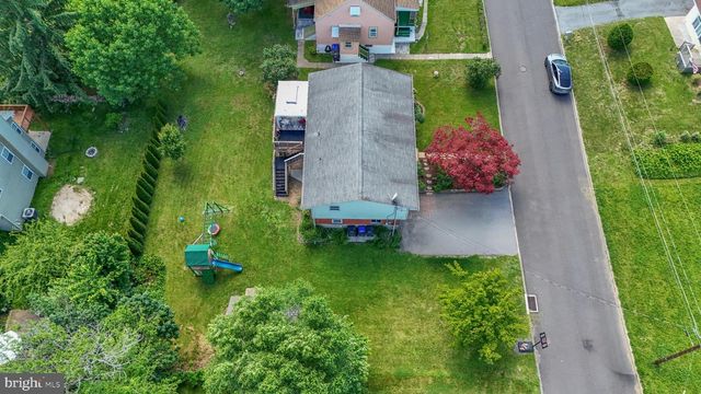 1244 TAFT AVE, Allentown, PA 18103