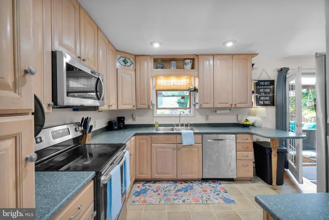 1244 TAFT AVE, Allentown, PA 18103