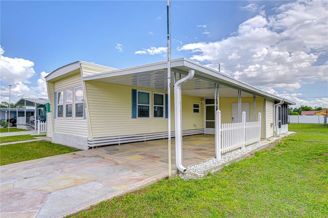 38634 LANSING AVENUE, Zephyrhills, FL 33542