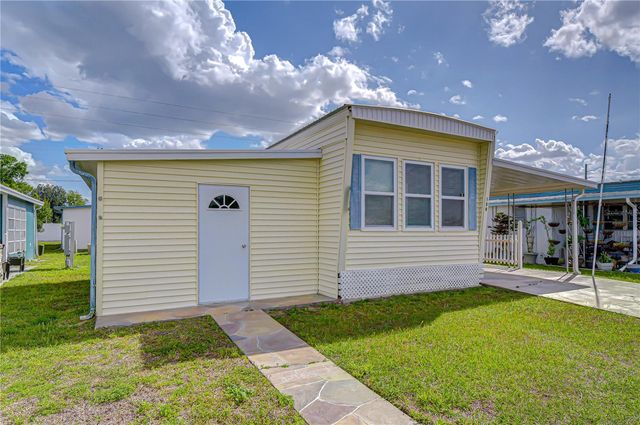 38634 LANSING AVENUE, Zephyrhills, FL 33542