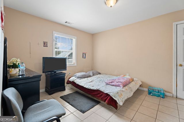 123 South Avenue, Jonesboro, GA 30236