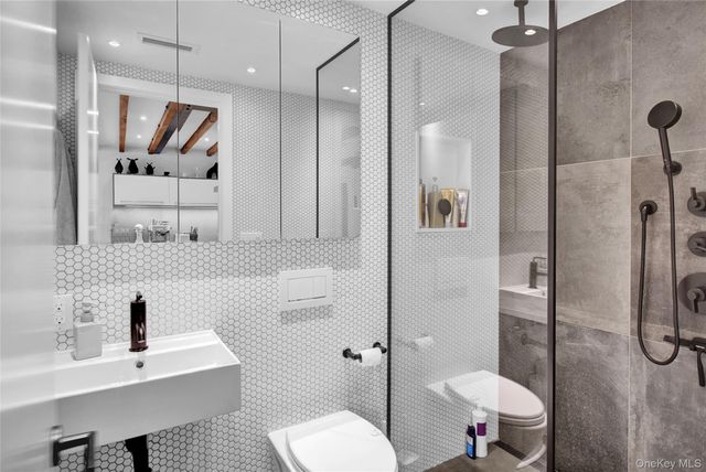 6016 68th Street, Maspeth, NY 11378