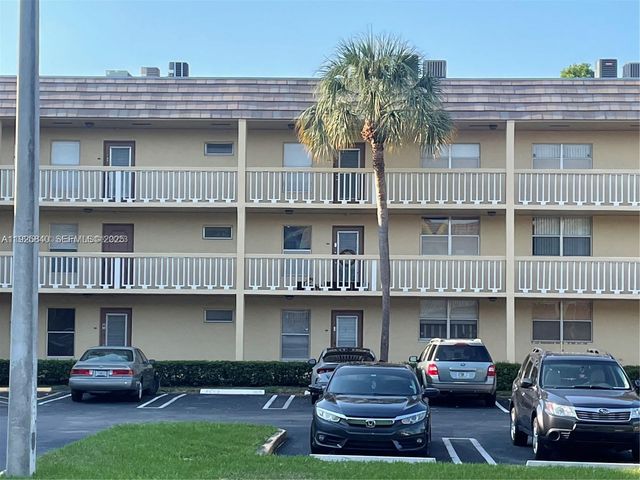 5961 NW 61st Ave 208, Tamarac, FL 33319