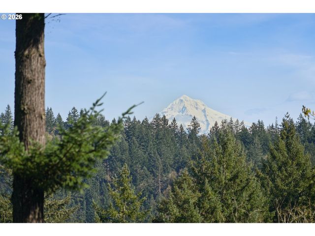 465 Nw ROYAL Blvd, Portland, OR 97210