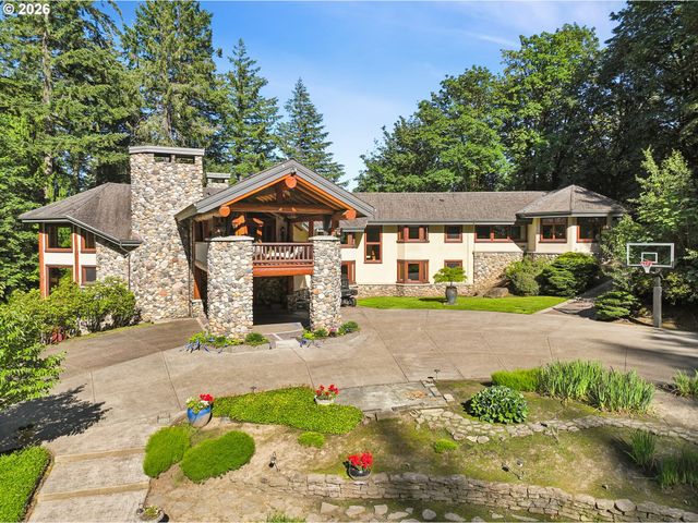 465 Nw ROYAL Blvd, Portland, OR 97210