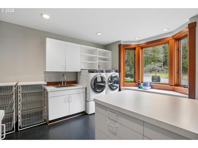 465 Nw ROYAL Blvd, Portland, OR 97210