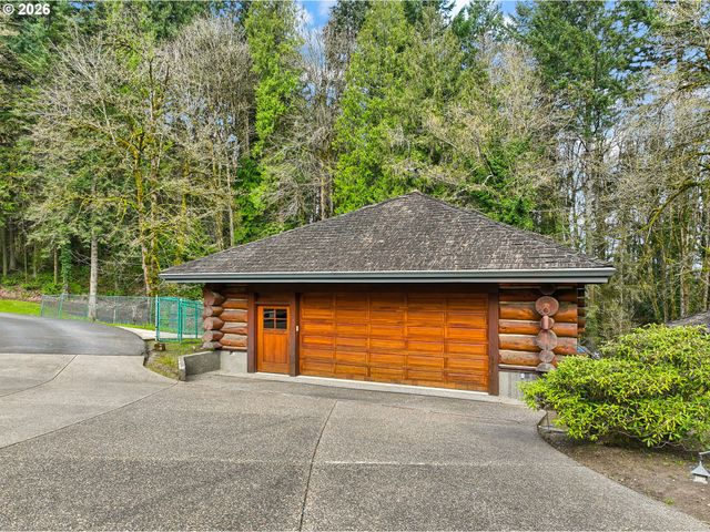 465 Nw ROYAL Blvd, Portland, OR 97210