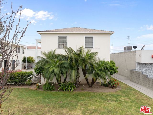 12320 Washington Pl., Culver City, CA 90066