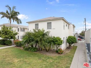 12320 Washington Pl., Culver City, CA 90066