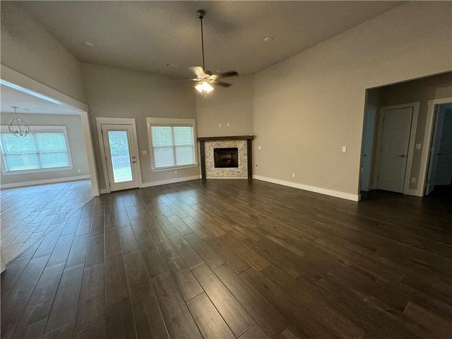 3406 SW Lucretia Road, Bentonville, AR 72713