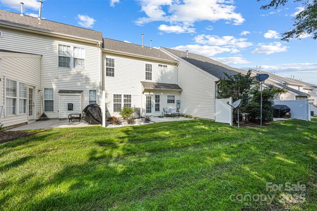 128 Autumn Falls Drive, Lake Wylie, SC 29710