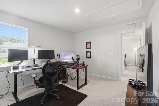 1621 Gutter Branch Drive, Charlotte, NC 28216