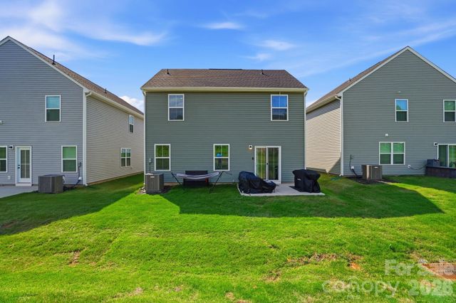 1621 Gutter Branch Drive, Charlotte, NC 28216