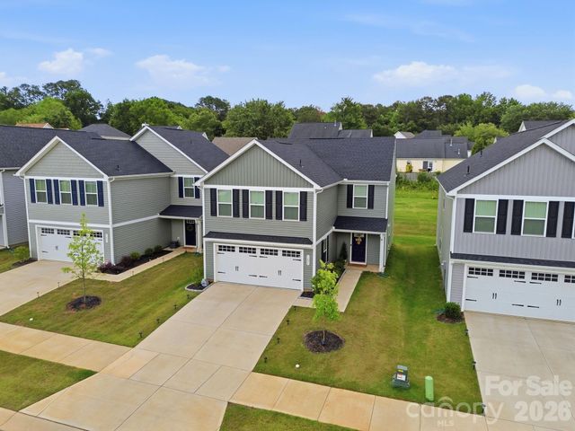 1621 Gutter Branch Drive, Charlotte, NC 28216