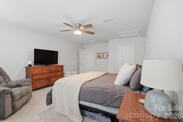1621 Gutter Branch Drive, Charlotte, NC 28216