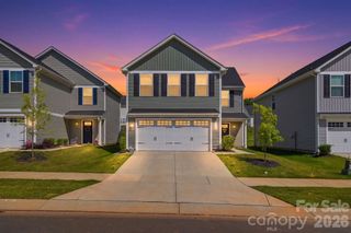 1621 Gutter Branch Drive, Charlotte, NC 28216