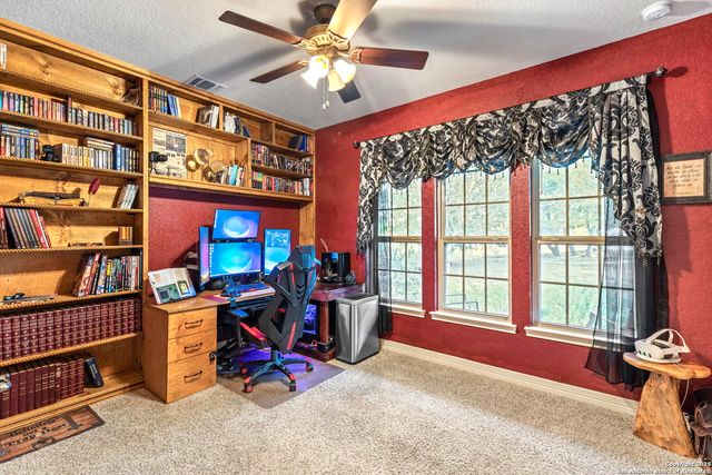 755 Panorama Point, Canyon Lake, TX 78133