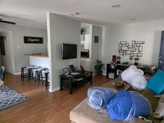 2124 Burton DR 208, Austin, TX 78741