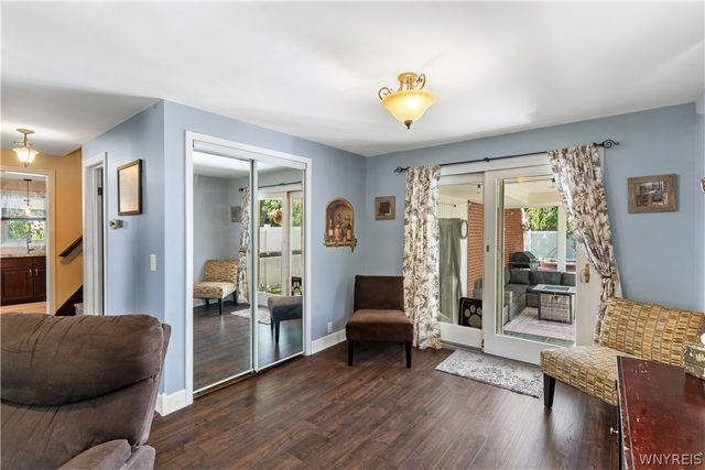 117 Emerald Drive, West Seneca, NY 14224