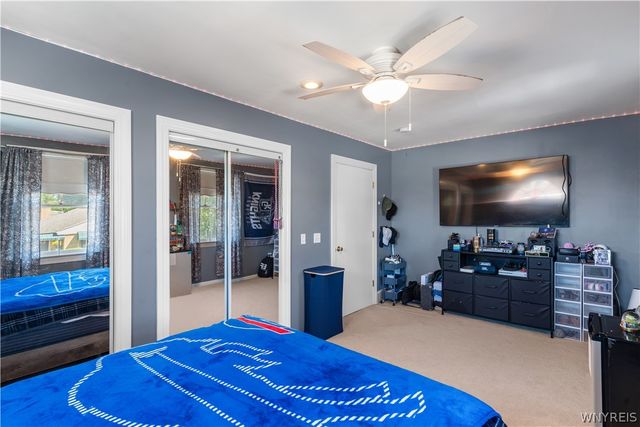 117 Emerald Drive, West Seneca, NY 14224