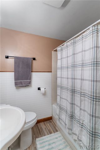 117 Emerald Drive, West Seneca, NY 14224
