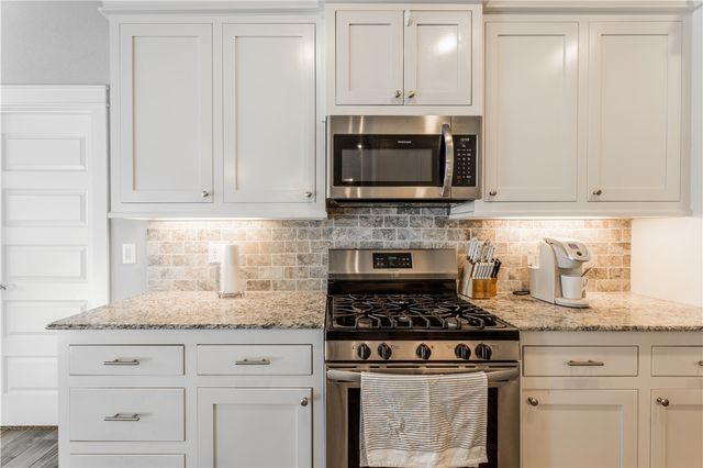 2201 Aspen, Siloam Springs, AR 72761