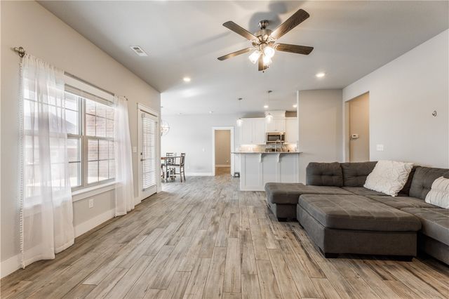 2201 Aspen, Siloam Springs, AR 72761