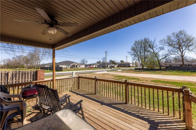 2201 Aspen, Siloam Springs, AR 72761