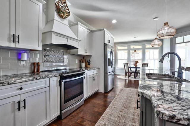 1525 Grapevine Ridge, Walton, KY 41094