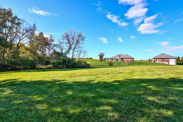 1525 Grapevine Ridge, Walton, KY 41094