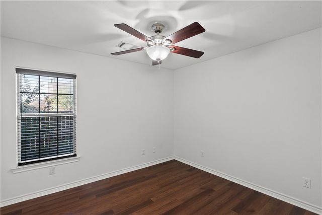 901 Barchetta Drive, College Station, TX 77845