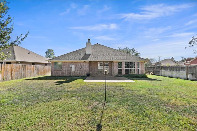 901 Barchetta Drive, College Station, TX 77845