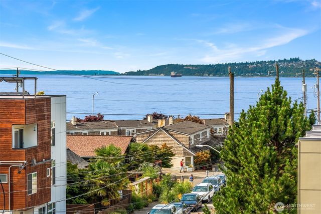 2456 55th Avenue SW, Seattle, WA 98116