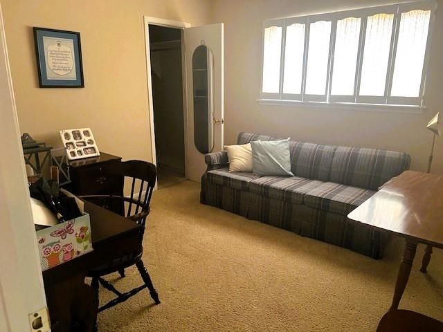 8639 Cedarbrake Drive, Spring Valley Village, TX 77055