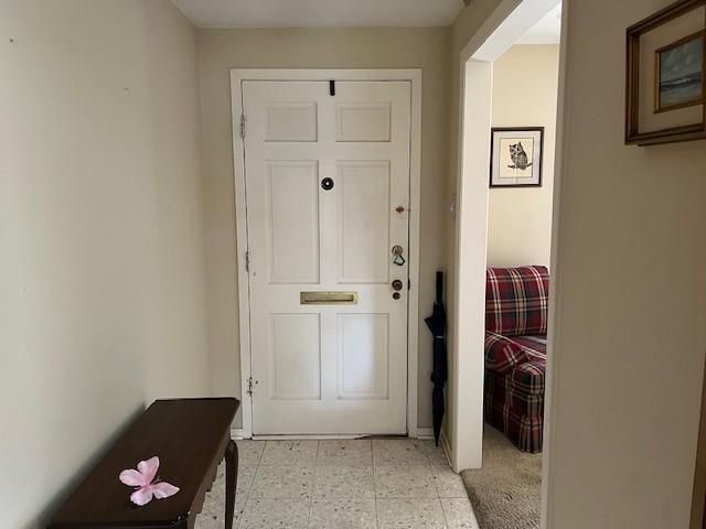 8639 Cedarbrake Drive, Spring Valley Village, TX 77055