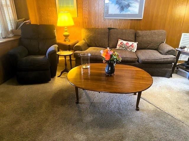 8639 Cedarbrake Drive, Spring Valley Village, TX 77055