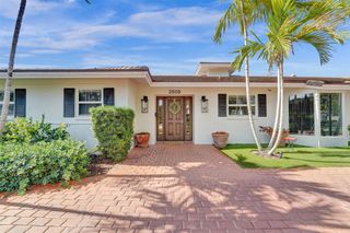 2608 NE 35th St, Fort Lauderdale, FL 33306