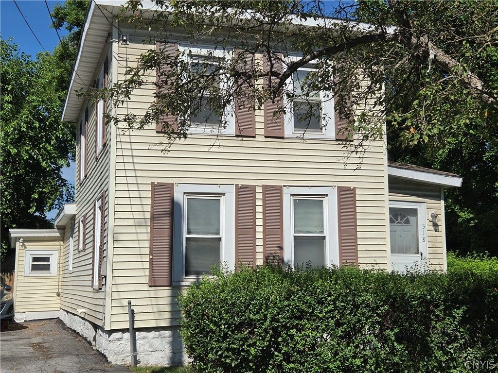 318 Hatch Street, Syracuse, NY 13205